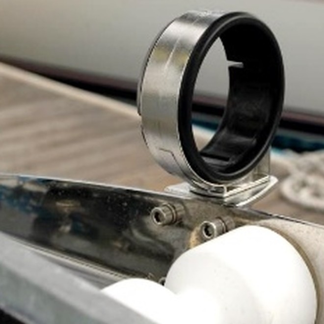 Uchwyt prowadzenia wytyku Selden fi 99 I fi 100 I fi 101 na kątowniku