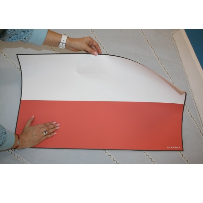 Flaga narodowa na żagiel