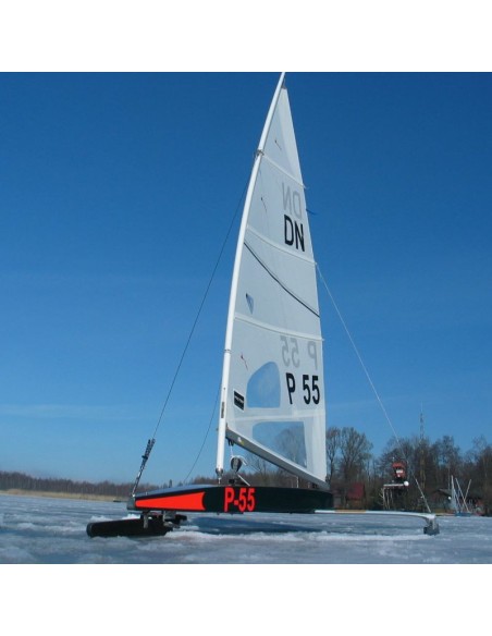 Żagiel regatowy DN z listwami taperowanymi